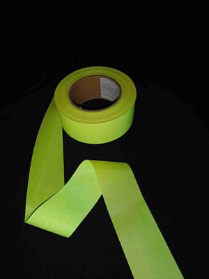 reflektierendes sackt Gewebe-Polyester-reflektierendes Band s High Visible Colorful für Kleider Hut ein