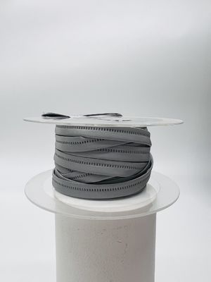 High Visibility Reflective Piping Strip Anpassungsmuster für Sportbekleidung