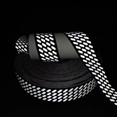 Markieren Sie T/C Hinterhaltende reflektierende Webbing Farbiges Modedruck für die Herstellung von Sicherheitsbekleidung